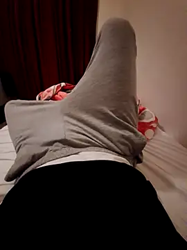 Snapshot of Spencgrab chatting on 4, 12, 2025 Spencgrab online show from 4, 12, 2025