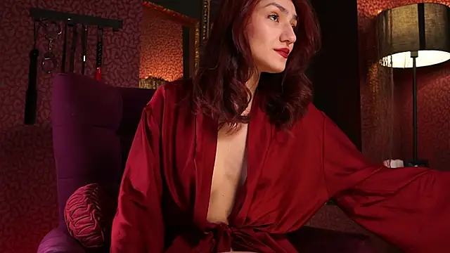 Snapshot of Roxa_Lana chatting on 9, 5, 2026 Roxa Lana online show from 9, 5, 2026