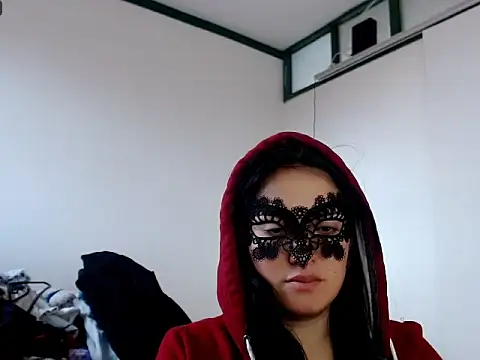 MisNicol online show from 16, 2, 2026