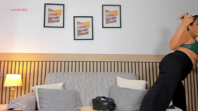 Zara Wolf  online show from 12, 3, 2026