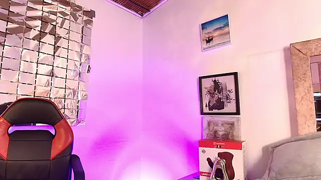 ElenaLauren online show from 25, 4, 2026