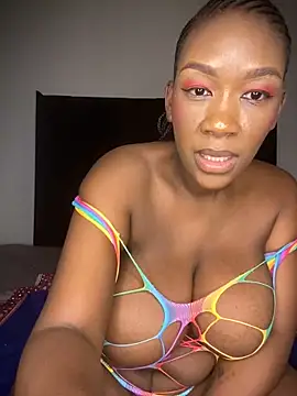 GiantClithpee online show from 22, 3, 2025