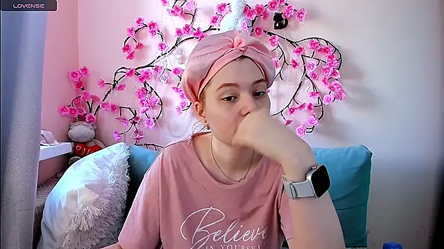 Ungoliant Kiss online show from 7, 6, 2026