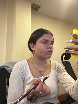 Camila Duarte2 online show from 22, 4, 2026