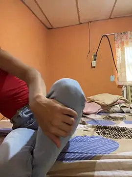 Snapshot of Alanasmitt chatting on 5, 12, 2025 Alanasmitt online show from 5, 12, 2025