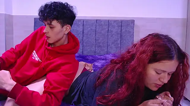 hottie couplee online show from 17, 12, 2025