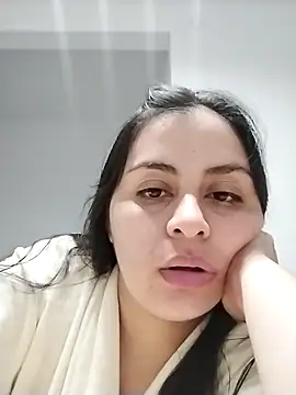 latina prohibida online show from 8, 2, 2026