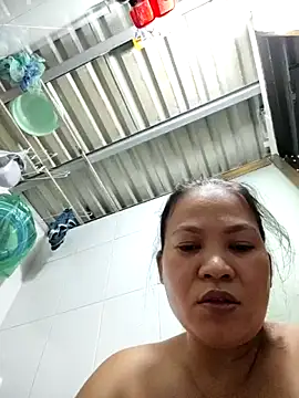 felicity chloe online show from 19, 4, 2026