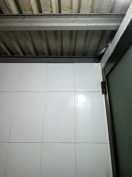 felicity chloe online show from 24, 4, 2026