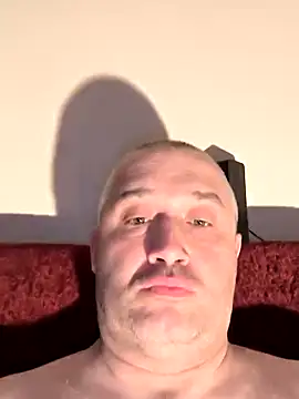 Olomoucak1982 online show from 30, 4, 2026