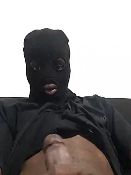 Snapshot of Pound5King chatting on 3, 4, 2026 Pound5King online show from 3, 4, 2026