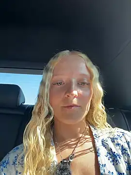 Sophie cute06 online show from 29, 7, 2026