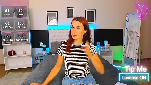 KiraNeeww online show from 16, 7, 2026