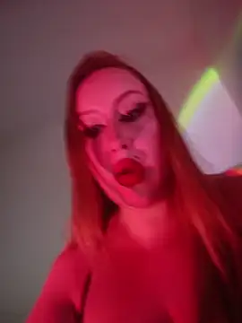 ElonaFox online show from 28, 2, 2026