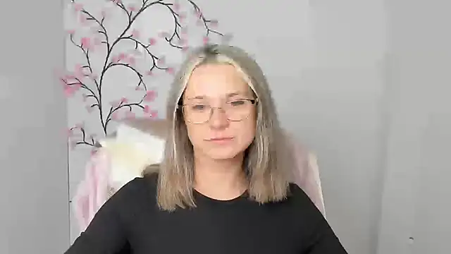 Melodie Aster online show from 11, 1, 2026