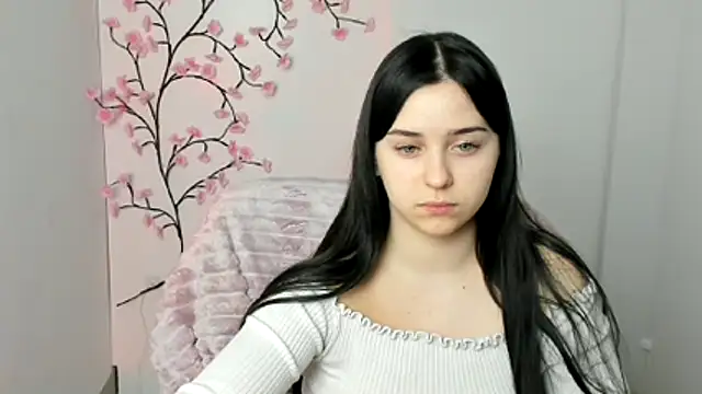 Lilu May online show from 28, 3, 2026