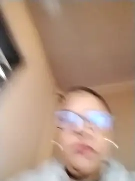 Carameloswing1 online show from 18, 12, 2025