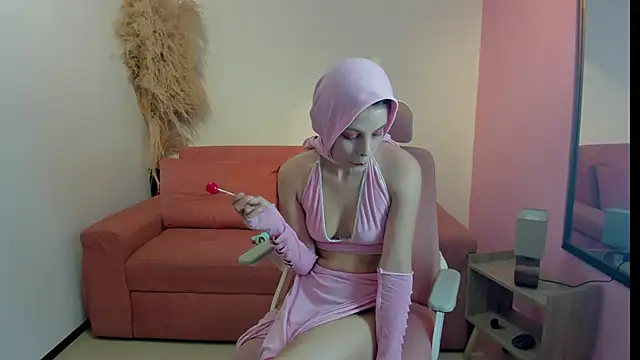 AdrianaTorres  online show from 25, 4, 2026