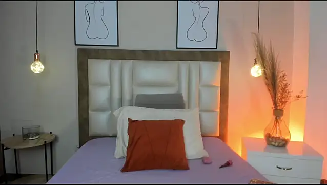 LyraVendrell online show from 26, 4, 2026