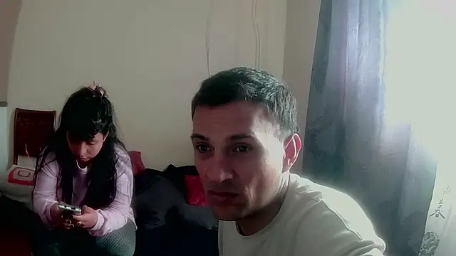 Snapshot of LeomiaDesire chatting on 9, 4, 2026 LeomiaDesire online show from 9, 4, 2026