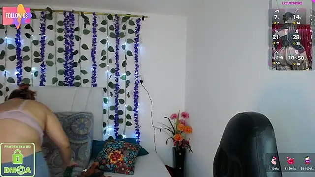 Mia Duque1999 online show from 22, 4, 2026