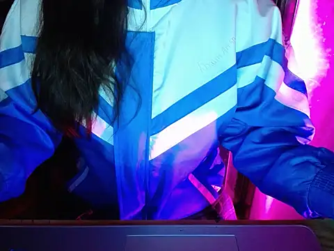 maian love online show from 7, 1, 2026