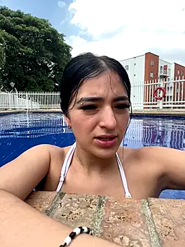 Snapshot of Valeriaa__001 chatting on 3, 12, 2025 Valeriaa 001 online show from 3, 12, 2025