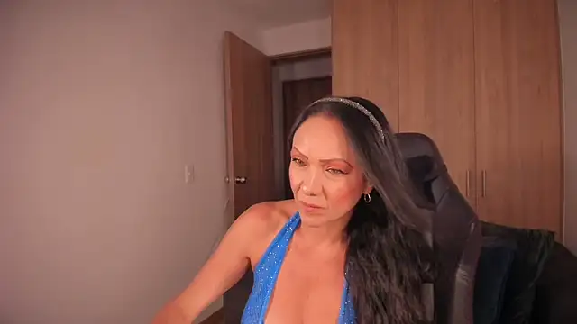 Cleoember  online show from 22, 3, 2026