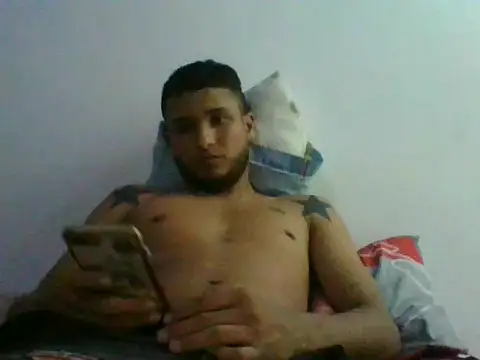 modeloxtz online show from 22, 12, 2025