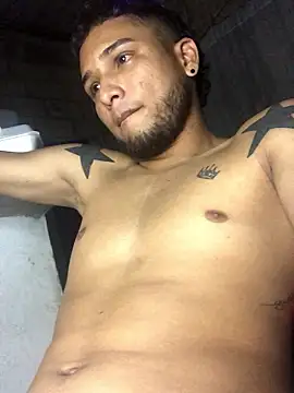 modeloxtz online show from 10, 1, 2026