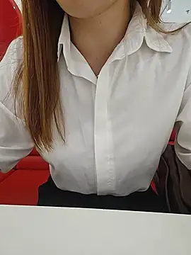 Baby-Linh online show from 27, 7, 2026