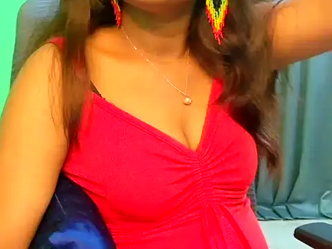 Snapshot of Spit_queenC_for_you chatting on 12, 7, 2026 Spit queenC for you online show from 12, 7, 2026