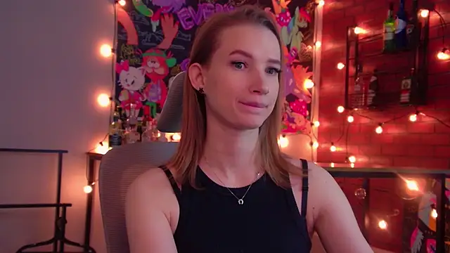 Megan Rodgers online show from 22, 4, 2026