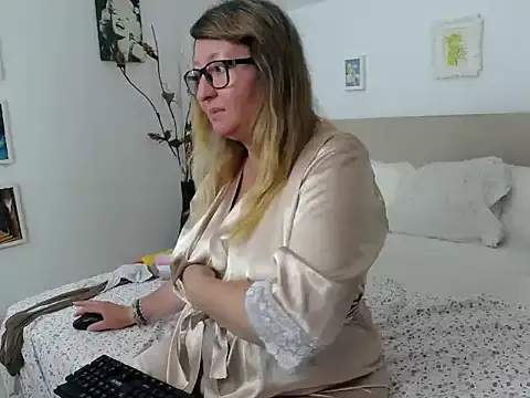 OlgaPavlova online show from 25, 6, 2026