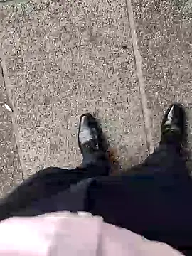 boyfromMum bai online show from 22, 4, 2026