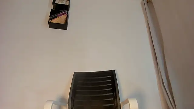 Nanny 11 online show from 20, 4, 2026