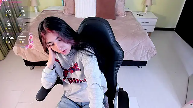 Celeste Rous   online show from 4, 6, 2026
