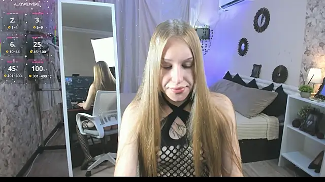 Snapshot of Katy_Midocalm chatting on 2, 8, 2026 Katy Midocalm online show from 2, 8, 2026