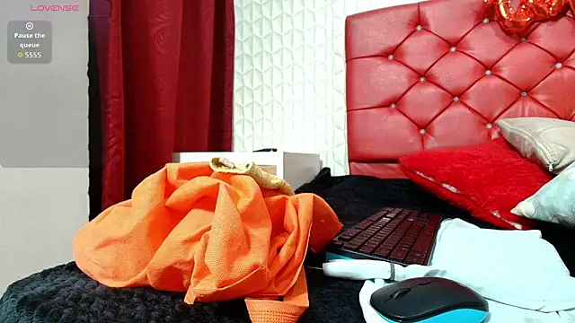 Elizabetth Roman online show from 26, 3, 2026