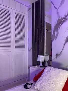 BellaHarpeer online show from 24, 4, 2026