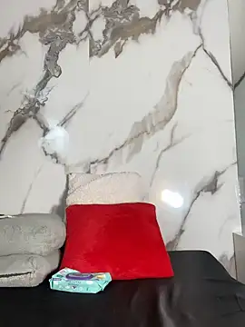 BellaHarpeer online show from 27, 4, 2026