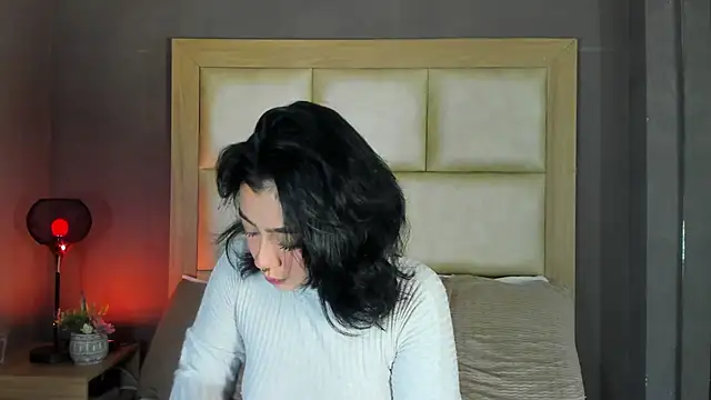 TaniaRedd  online show from 23, 2, 2026