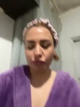 Snapshot of tesaa1212 chatting on 3, 3, 2026 tesaa1212 online show from 3, 3, 2026