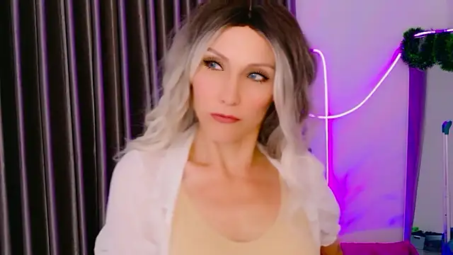 betty xoxoo online show from 3, 2, 2026