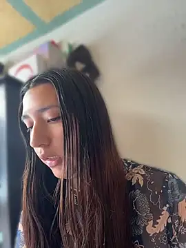 Alix Rousses21 online show from 28, 4, 2026