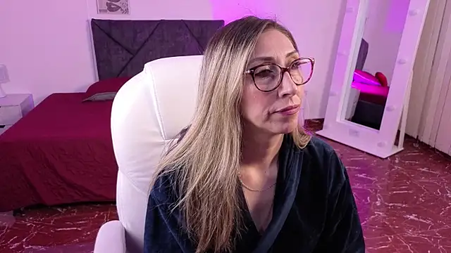 Scarlett 079 online show from 24, 4, 2026