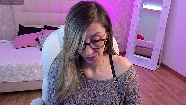 Scarlett 079 online show from 28, 4, 2026