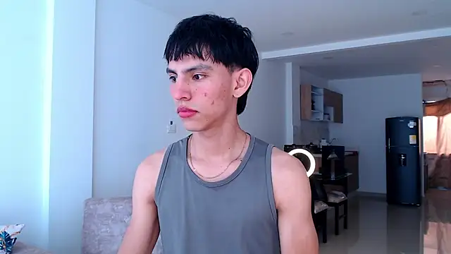 Snapshot of andrew_courtzz chatting on 16, 1, 2026 andrew courtzz online show from 16, 1, 2026