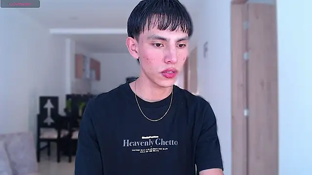 Snapshot of andrew_courtzz chatting on 18, 1, 2026 andrew courtzz online show from 18, 1, 2026