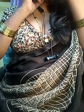 Preeti345 online show from 10, 4, 2026